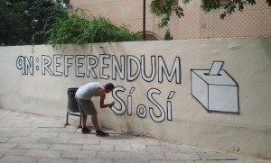Mural pintat a Cerdanyola a favor del Referèndum i del Sí-Sí